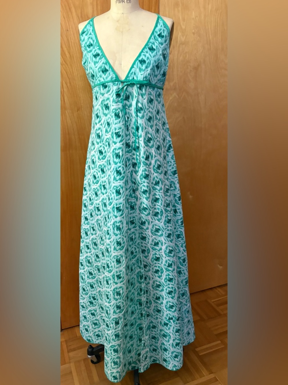 Mimo with Love maxi dress size xs